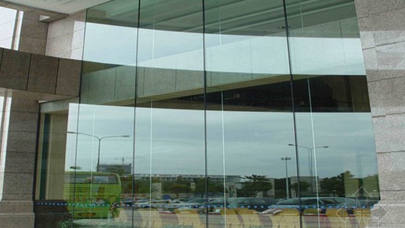 门窗五金件保养周期：揭秘保养秘诀，延长使用寿命**